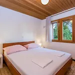 Apartment With Private Heated Pool In Lahor *